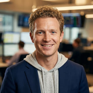 Ryan Brooks als leitender Trading-Analyst bei Wertaneum